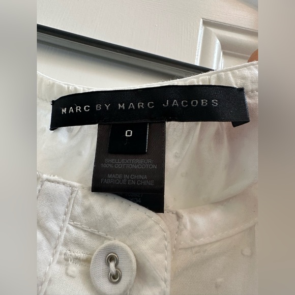 Marc by Marc Jacobs sleeveless button up white cotton top - Picture 4 of 4